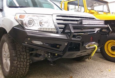 This is a very pimped toyota land cruiser j70 seen on the auto tuning car show in beijing. Toyota Land Cruiser J200 Front Rally Bumper | Proline 4wd Equipment | Miami Florida