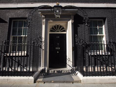 10 surprising facts about number 10 downing street. Why 10 Downing Street is painted black | Business Insider