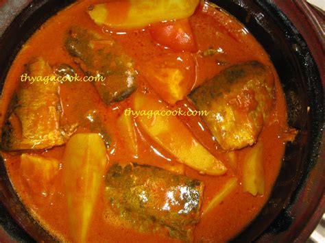 5.808 resep ikan sarden ala rumahan yang mudah dan enak dari komunitas memasak terbesar dunia! DAUN KARI Masakan Malaysia.....: KARI IKAN SARDIN