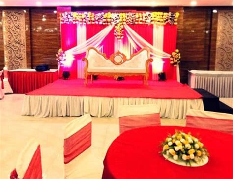 10 Incredible Benefits Of Booking A Banquet Hall For Any Event