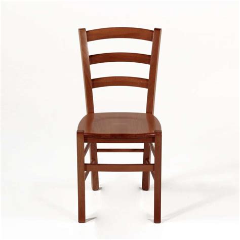 Pratiques, commodes, robustes ou légères, elles doivent s'adapter parfaitement. Chaise de cuisine rustique en bois massif avec assise bois ...