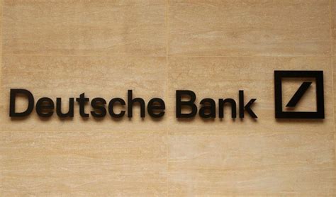 Wir prüfen die anschrift von deutsche. La Deutsche Bank se prépare à une vague d'accords ...