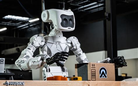 Nasas Next Gen Robot Will Explore Space And Do Your Chores At Home