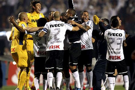 Match worn boots corinthians 2013 nike brasil. Copa Libertadores 2013: Assessing Brazil's Challengers for ...