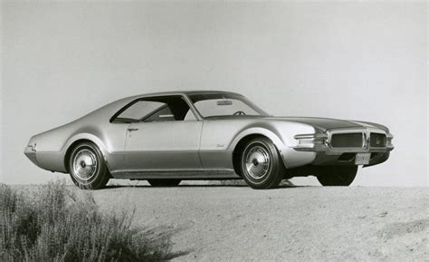 Oldsmobile Toronado Archived Test Review Car And Driver