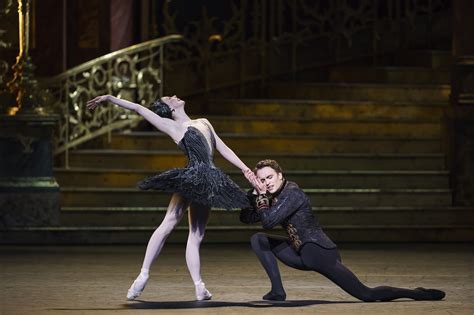Natalia Osipova As Odile And Matthew Ball As Prince Siegfried In Swan