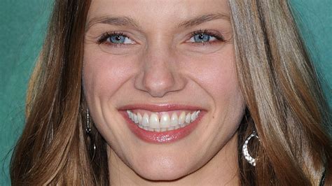 The Truth About Jesse Lee Soffer And Tracy Spiridakos Relationship