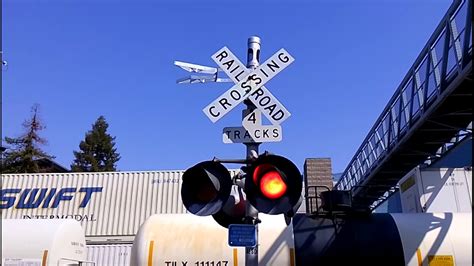 N Street Railroad Crossing Bakersfieldca 9172017 Youtube