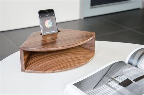 The bowl trick works pretty well but you can better direct the sound waves if you are willing to macgyver a speaker. Acoustic iPhone Speaker Wood / Wood speaker amplifier | Iphone speaker wood, Wood speakers, Wood ...