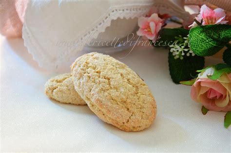 Si tratta di biscottini al latte rustici, profumati, piuttosto grandi, dall'aspetto. Biscotti da latte | Biscotti prima colazione - LE RICETTE ...