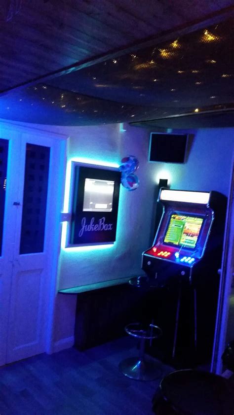 Juke Box And Multi Arcade Machine With Led Lighting And Star Effect