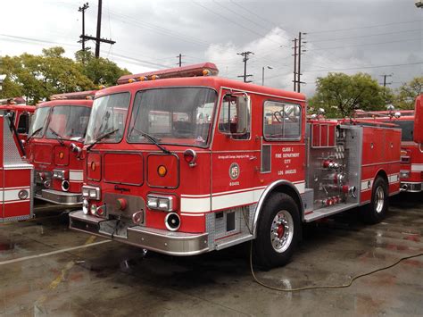 Shop Number 60401 1984 Seagrave This Was The First Lafd Ap Flickr