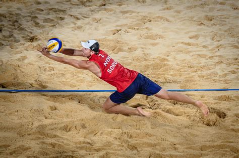 Beach Volleyball Celebrates Three New Men S Olympic Medallists Volleyballworld Com