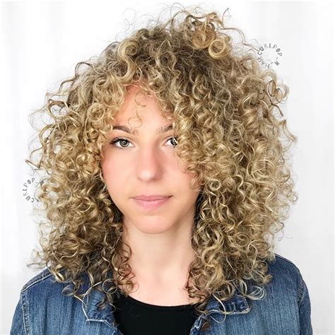 Best Haircuts For Curly Hair 2019 That Stand Out