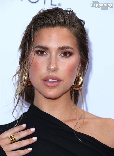 Kara Del Toro Braless 37 Pics Everydaycum💦 And The Fappening ️