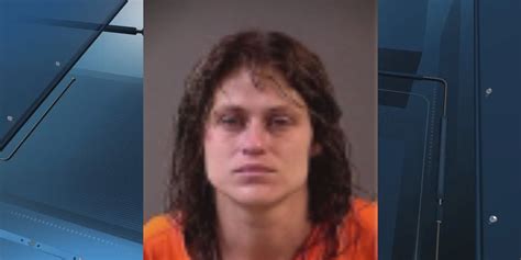 Bowling Green Woman Accused Of Attacking Boyfriend With Machete