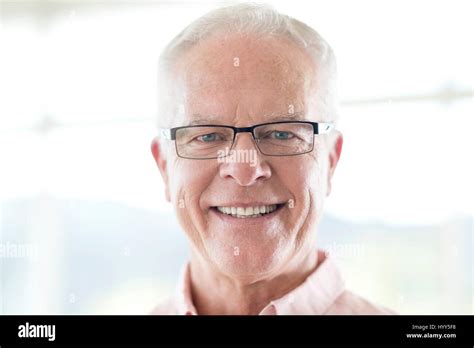Caucasian Male Wearing Glasses Hi Res Stock Photography And Images Alamy