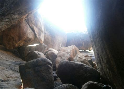 Caves In Sri Lanka Caving Tours In Sri Lanka Speleology In Sri