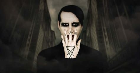 Marilyn manson and rob zombies prepare together for the third american tour. Un Marilyn Manson mas pacífico regresa con "Caos" - Now ...