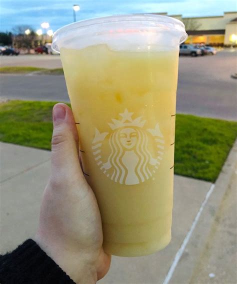 You Can Get A Yellow Drink At Starbucks That Tastes Like A Tropical Vacation Recipe