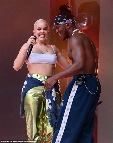 Anne Marie Flashes Her Toned Abs In A Crop Top As She Performs At Capital S Summertime Ball With
