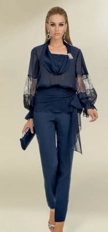 Scopri le ultime tendenze nei pantaloni da donna. Completi donna per cerimonia