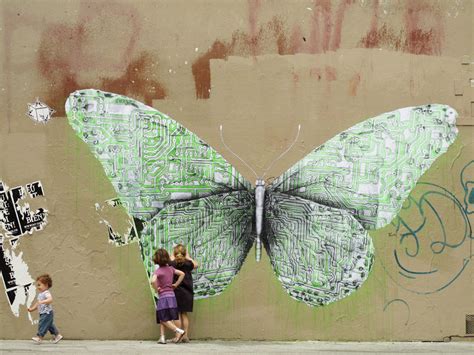 8 Amazing Street Artworks Butterflies Viva La Vida