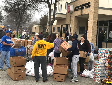 Food banks tarrytown, new york. Navy Recruiting District San Antonio recruiters assist ...