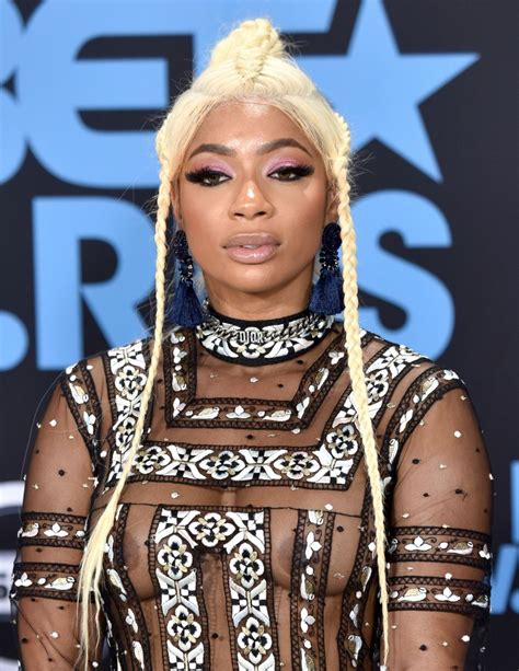 Tommie Lee Stuns In Sheer Dress At Bet Awards Bootymotiontv