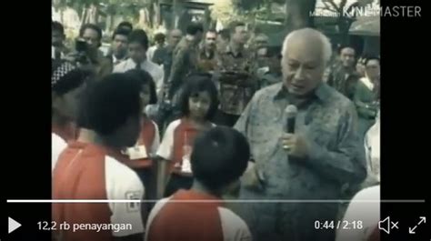 Sebuah film pendek yang menceritakan seorang pizza boy dengan ibu rumah tangga. Bukan Soal 'Nama-nama Ikan', Tanya Jawab Presiden Soeharto dan Anak SD ini Tentang Kesetaraan ...