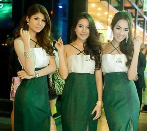 Thai Girls — Bangkok Blow Job Bars Beer And A Blowjob