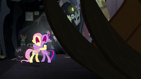 Image Twilight And Fluttershy Screaming In Terror S7e20png My