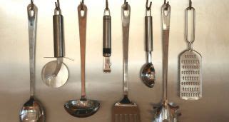 Cubiertos de cocina, coladores, medidores, moldes, básculas, termómetros, boles de trabajo. Tipos de cuchillos, cuidados y usos en la cocina - Hogarmania