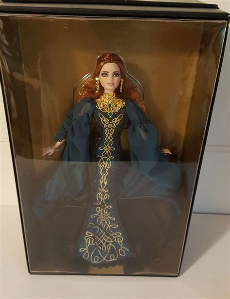 Barbie The Global Glamour Gold Label Collection Sorcha Doll Dyx75 New Mattel Barbie Fashion
