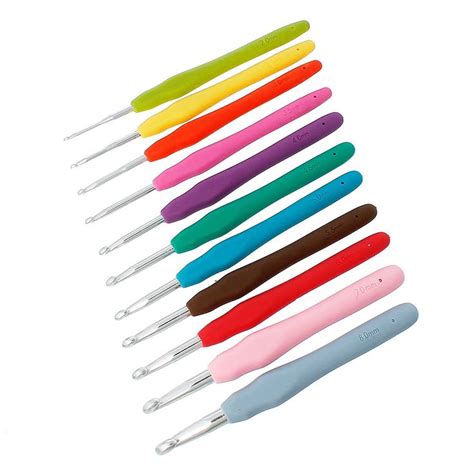 set of 11 aluminum crochet hooks with soft rubber grips sizes 2mm through 8mm tol0379 from