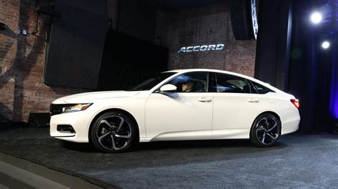 Here's what you need to know about the 2020 honda accord trim levels. 6 More Things To Know About The 2018 Honda Accord