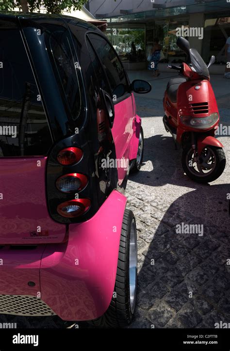 Pink Smart Car In Car Hi Res Stock Photography And Images Alamy