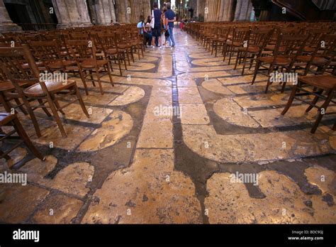Medieval Labyrinth In Chartres Cathedral 1205 Ad Stock Photo Alamy