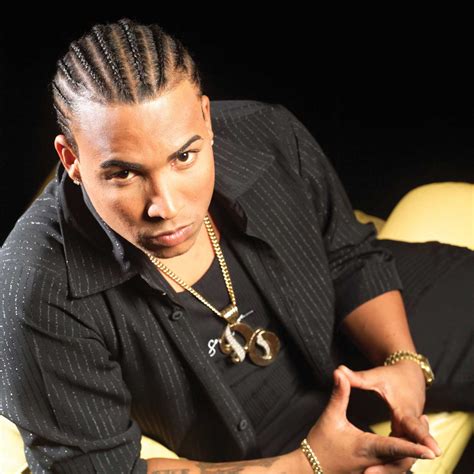 William omar landrón rivera (born 10 february 1978), better known by his stage name don omar, is a puerto rican reggaeton recording artist, record producer and actor. hay madre mia: DON OMAR