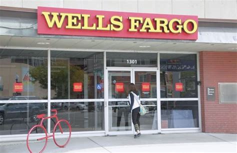 Wells fargo trades shares on the new york stock exchange. Wells Fargo faces sanctions for auto insurance payouts - Oman Observer