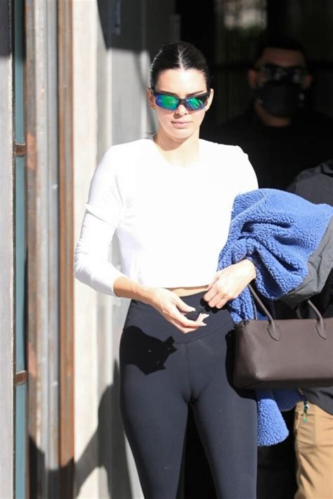 kendall jenner sexy cameltoe in leggings at a pilates class in west hollywood hot celebs home
