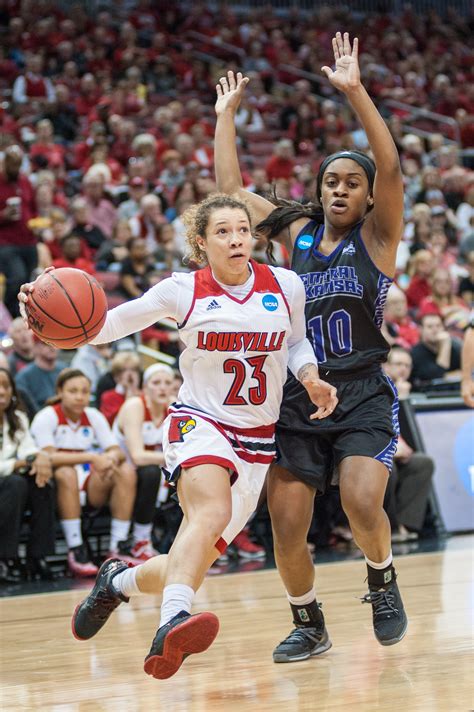 women s basketball dominates in first round of ncaa tournament the louisville cardinal