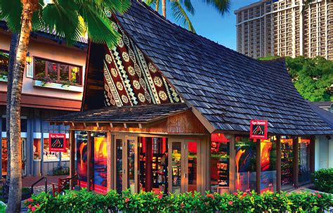 Kona Mountain Wins Award Best Retailer Of The Year Hawaii Island