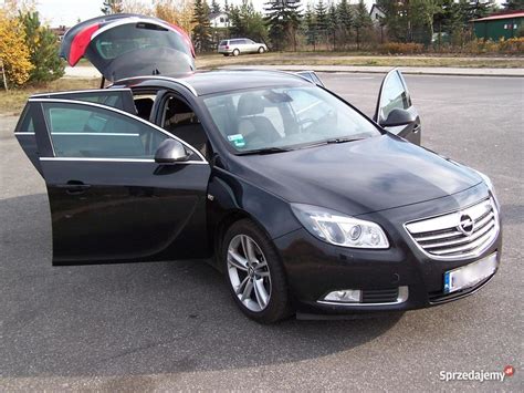 2021 opel insignia'nın ülkemizde satılan en baz modelinde dahi takip mesafesi göstergesi ,ön çarpışma ikazı ,şerit koruma özelliği ile şerit ihlali uyarı sistemi ,yaya tanıma özelliği ile aktif acil frenleme sistemi gibi. Opel Insignia Kombi - Sprzedajemy.pl