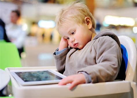 Does Screen Time Affects Your Child Tips And Precautions