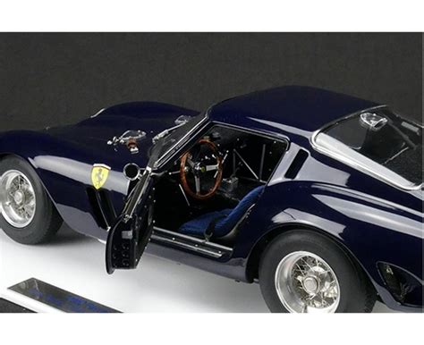 We did not find results for: Ferrari 250 GTO | CMC Model Cars - STILPUNKTE