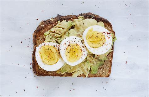 The academy of nutrition & dietetics advises that most men try to eat about 38 grams of fiber per day, but most guys only get. 7 high-fiber breakfast ideas that will promote a healthy ...