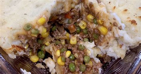Brown hamburger add chopped onion. Shepherds Pie with Tomato Soup Recipes | Yummly