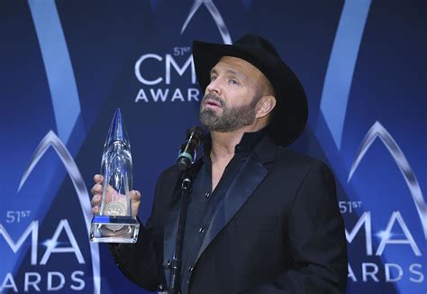 Review: Garth Brooks' New Song 'All Day Long' - Rolling Stone