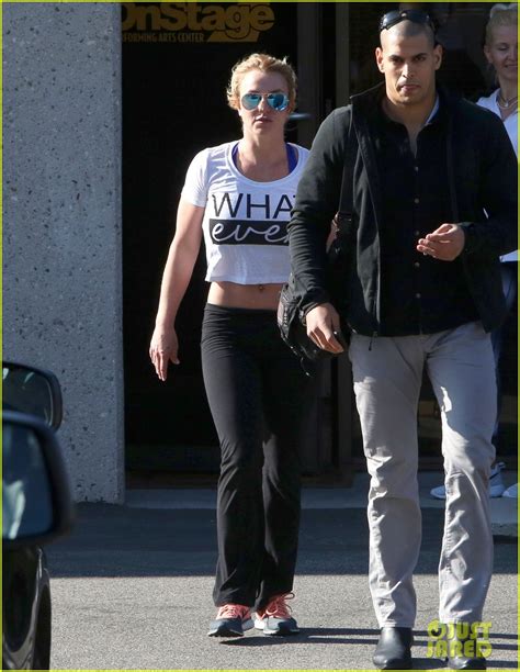 britney spears flashes rock hard abs after dance rehearsal photo 3275357 britney spears